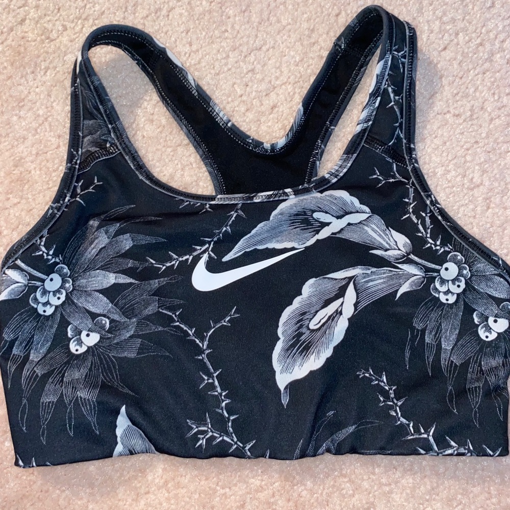 Floral Nike sports bra